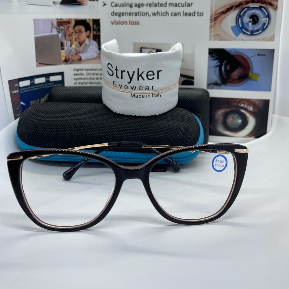 New Stryker Computer Black/Gold STF52105. 53-18